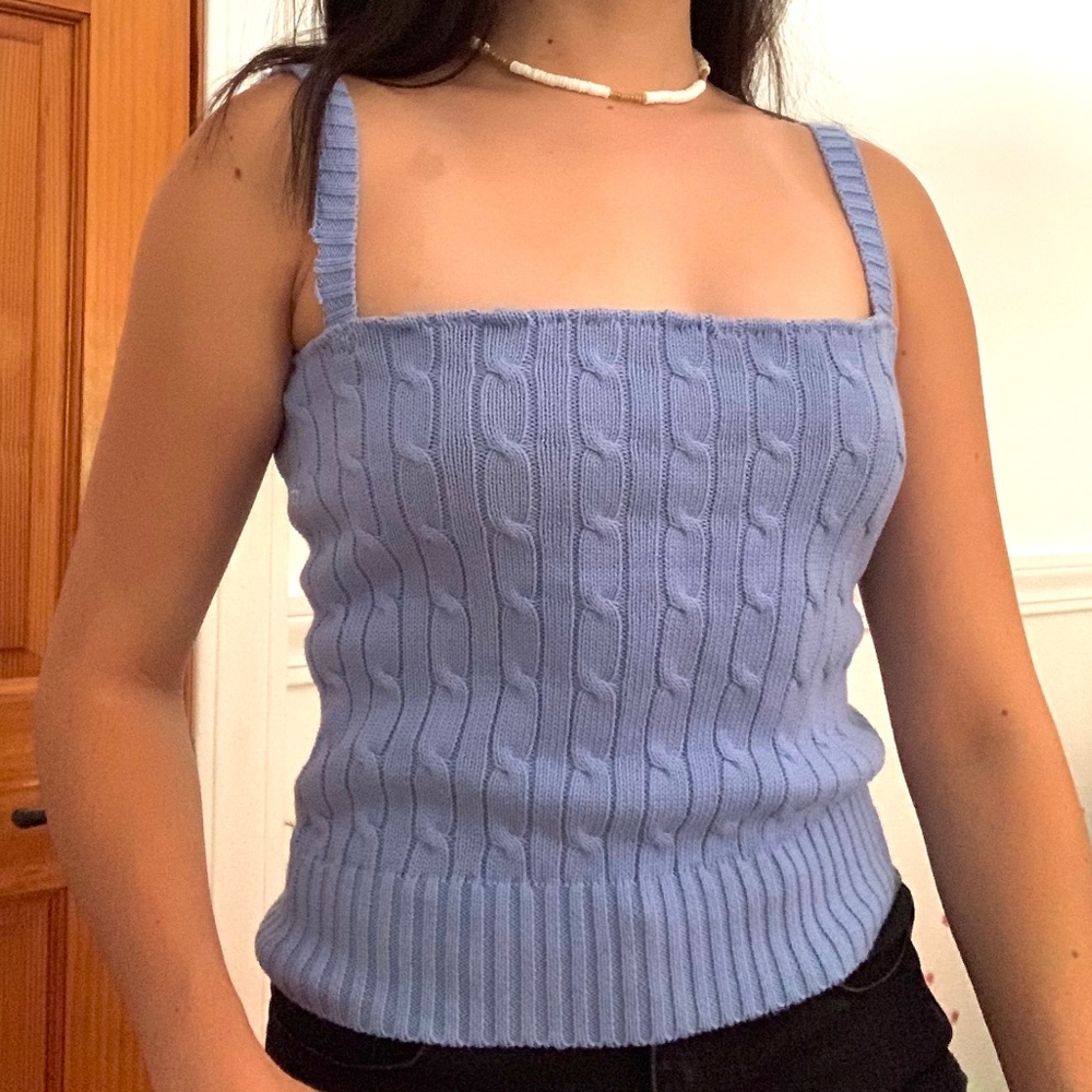 vintage baby blue crop top✨💎